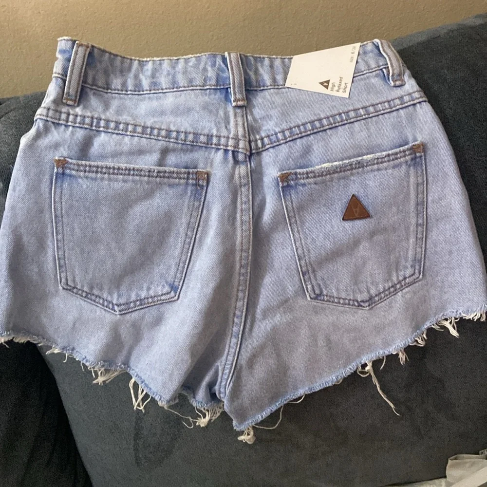 ABRAND A High Relaxed Shorts Distressed Vintage Blue size 24